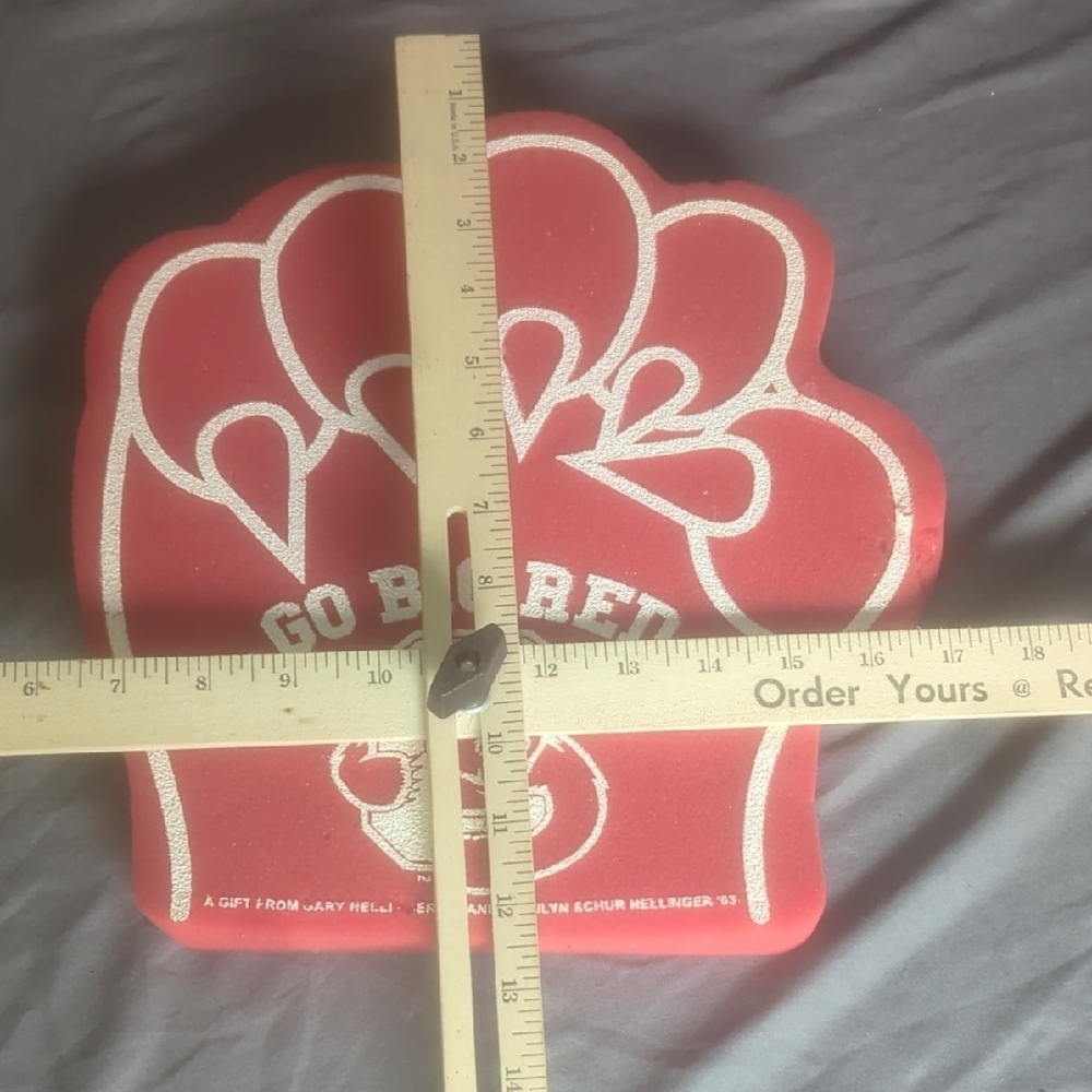 Vintage Go Big Red Bear Claw - Picture 2 of 4